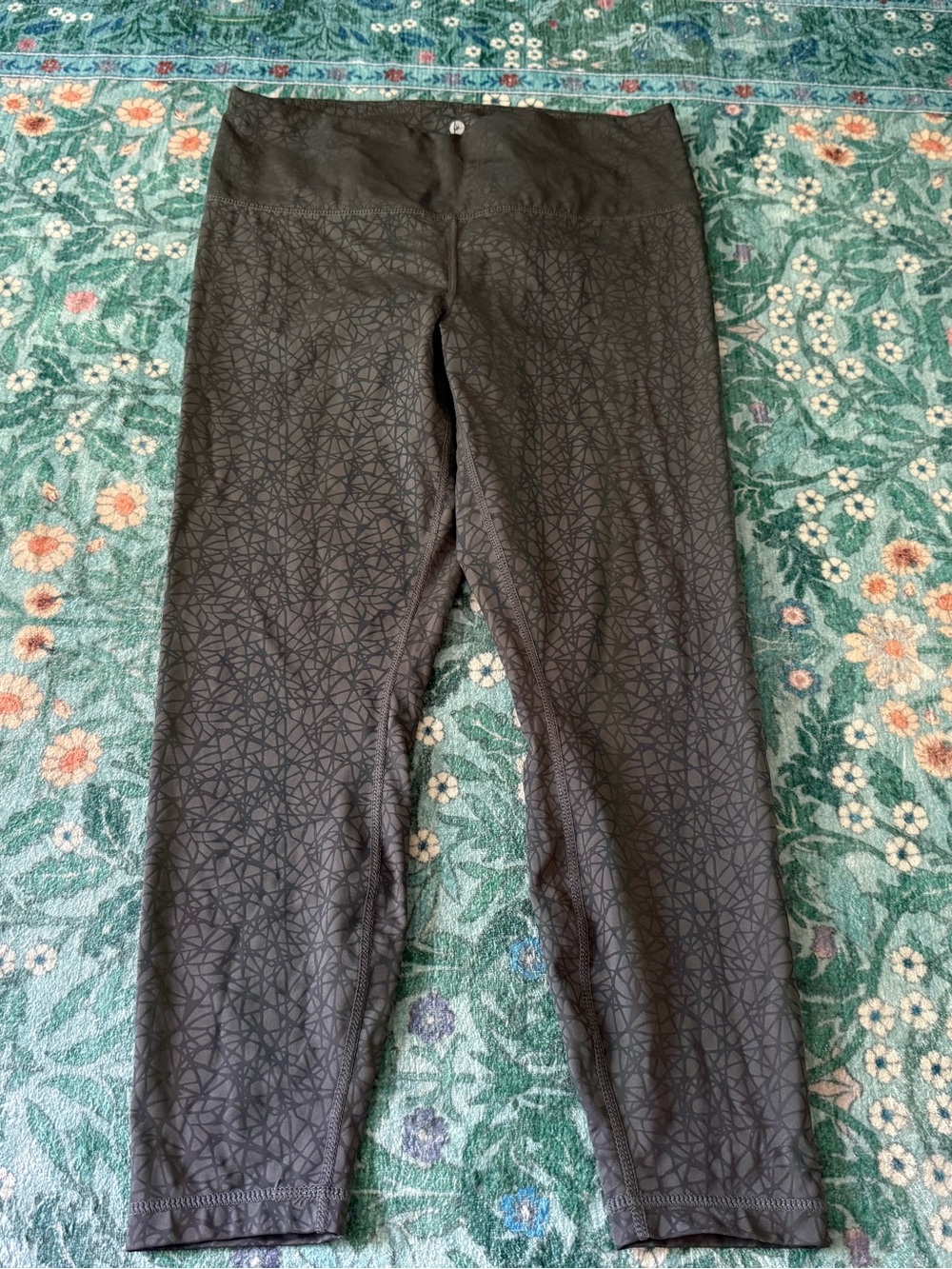 90 Degree By Reflex Black Geometric Leggings
